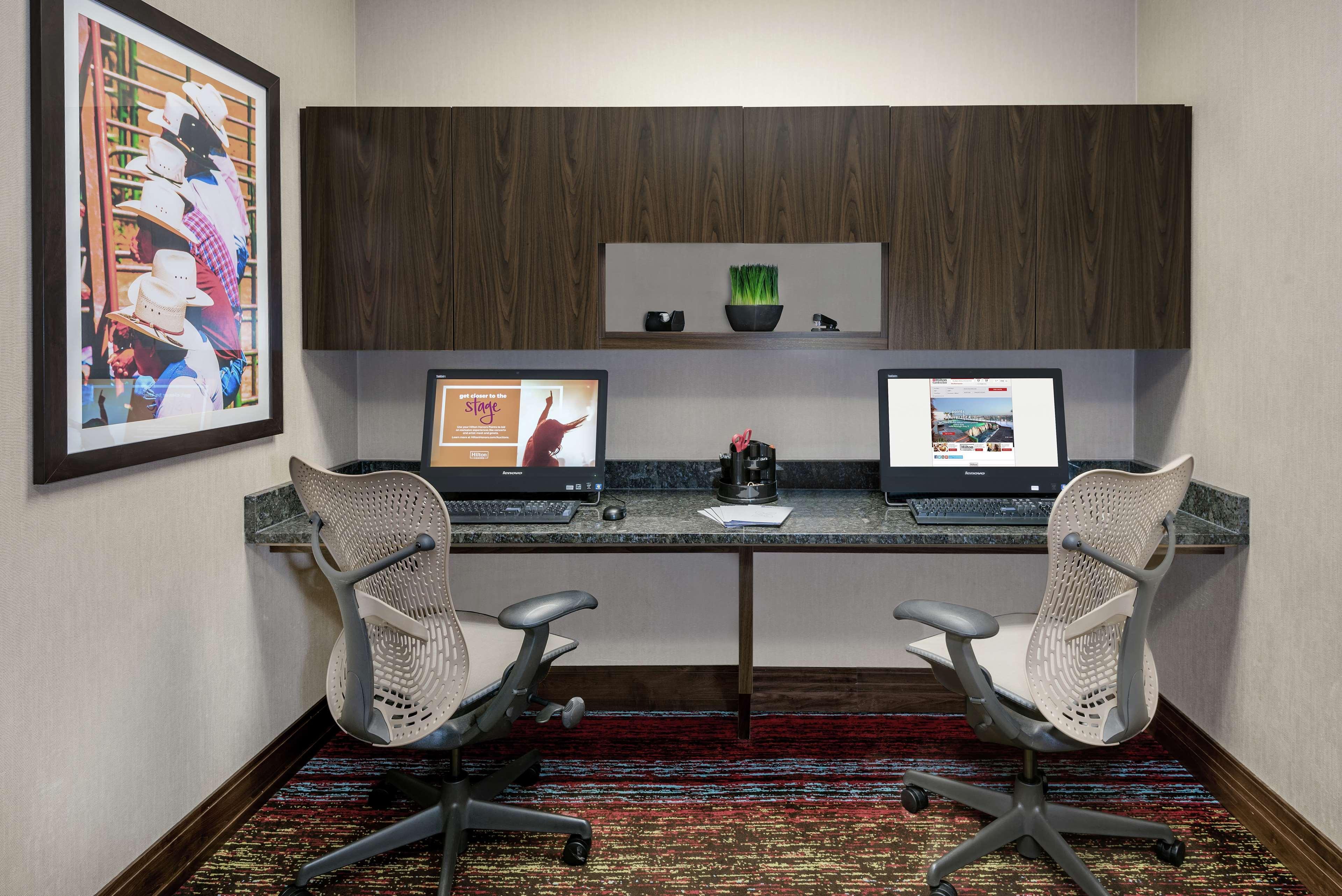 Hilton Garden Inn San Antonio/Rim Pass Drive Kültér fotó
