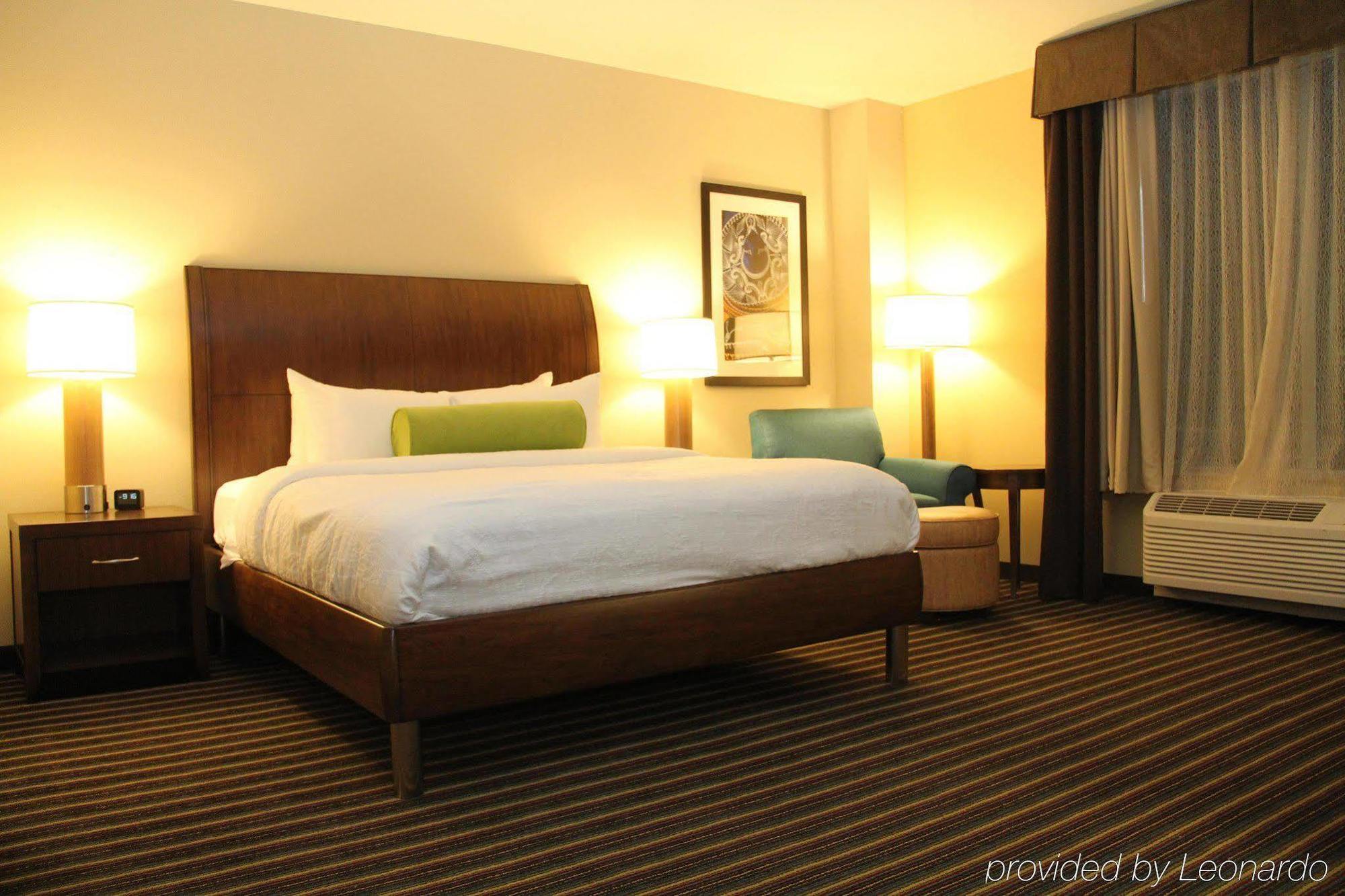 Hilton Garden Inn San Antonio/Rim Pass Drive Kültér fotó