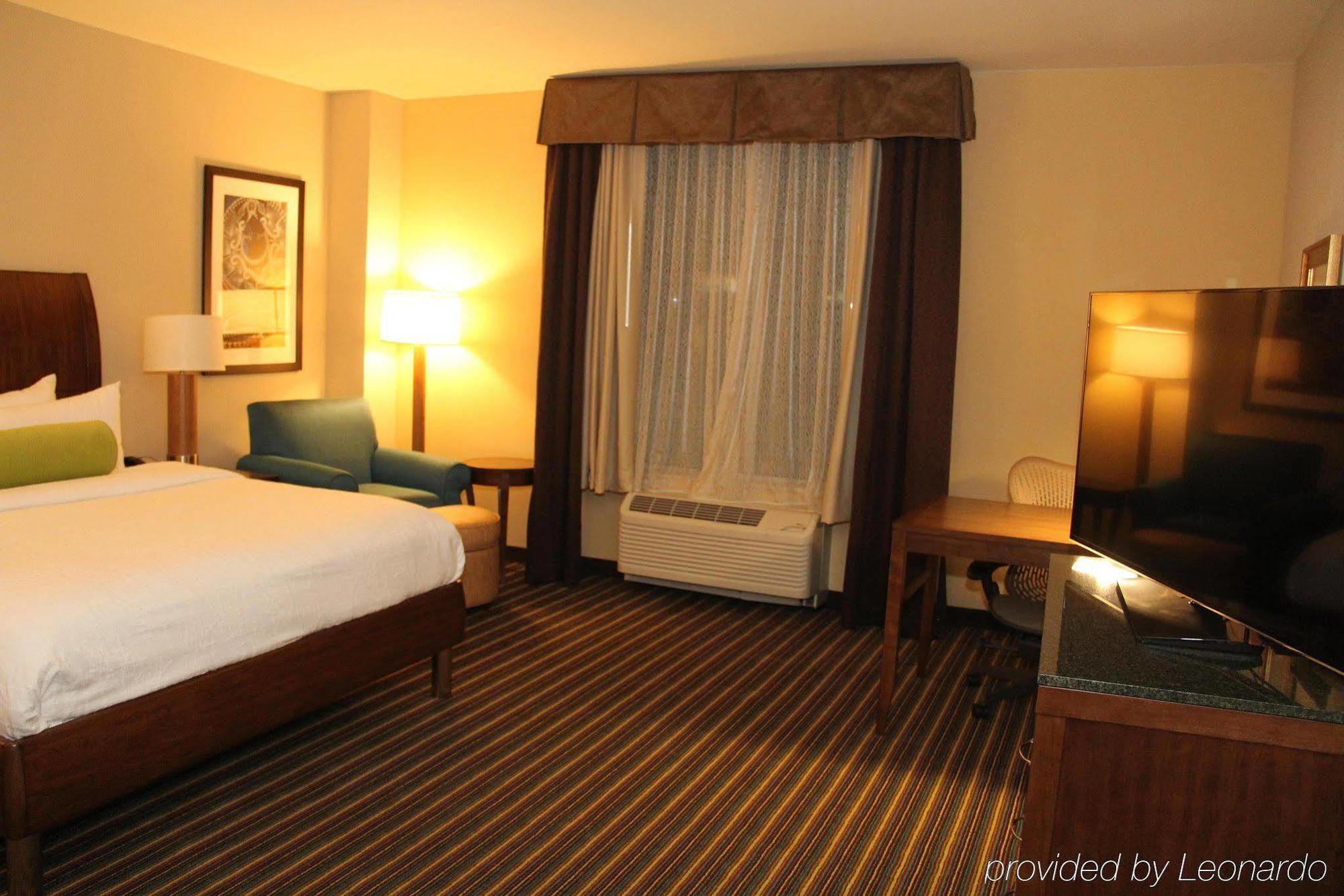 Hilton Garden Inn San Antonio/Rim Pass Drive Kültér fotó